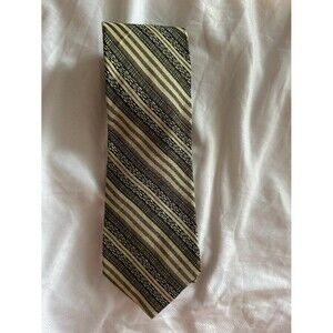 New Roundtree & Yorke 100% Silk Tie Beige Brown Striped Classic Hand Sewn USA